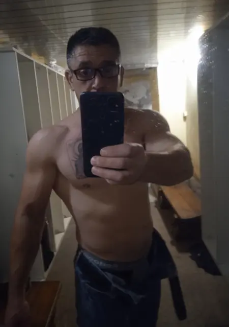 Сергей из Киева, мне 46, познакомлюсь для вирта