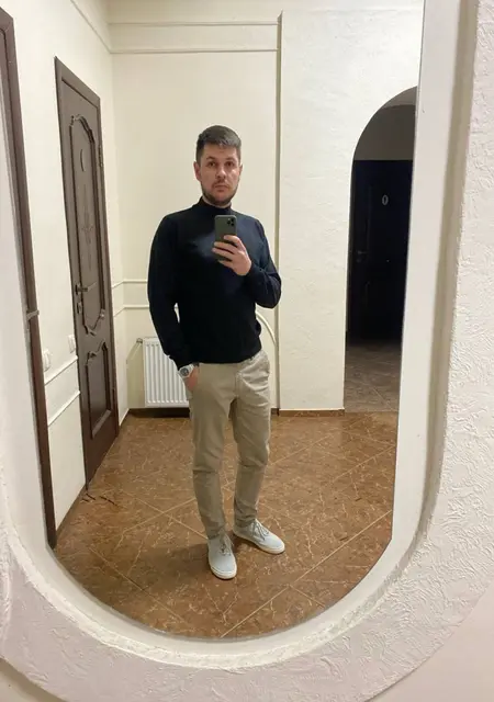 Антон из Умани, мне 35, познакомлюсь для общения