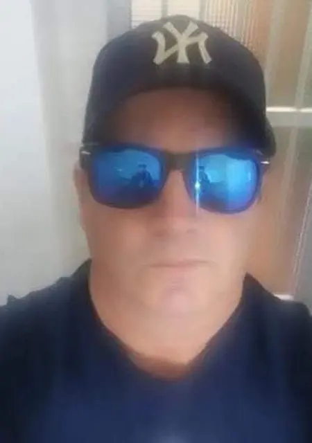 Я Jose Maria Mayo, 55, из Мадрида, ищу знакомства на одну ночь