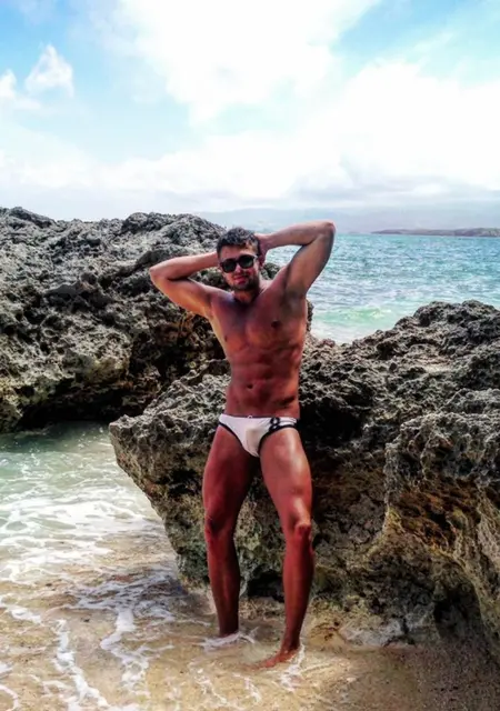 Я Дмитро, 31 років, знайомлюсь для приємного проведення часу у Луцьку