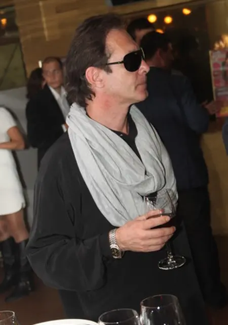 Сергей з Києва, шукаю на сайті вірт