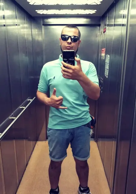 Алексей з Дружківка, мені 27 років, познайомлюсь без зобов'язань