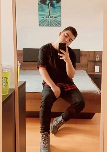 Iulian из Бухареста