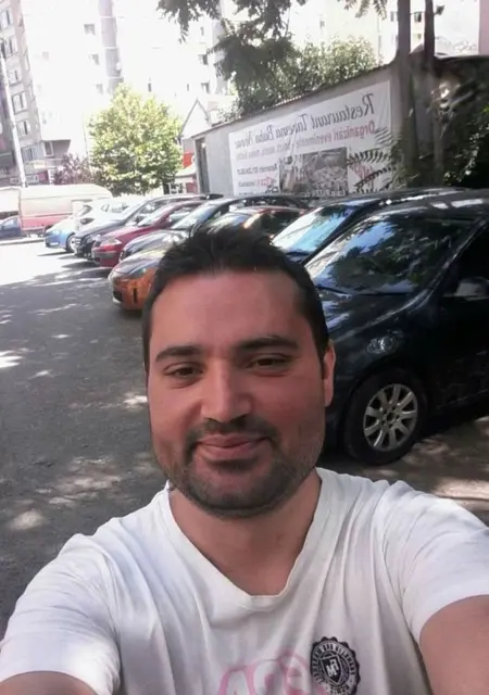 Alexandru из Бухареста, мне 34, познакомлюсь