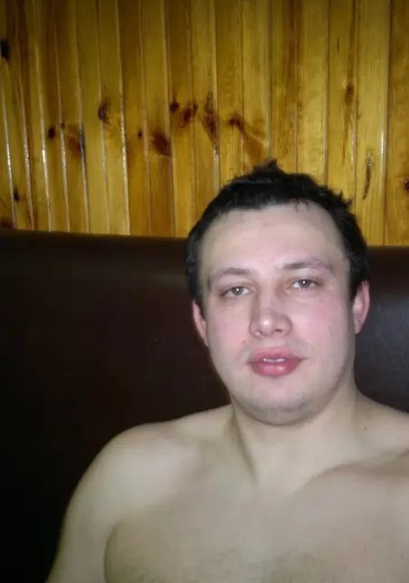 Сергей из Борисполя, мне 38, познакомлюсь для приятного времяпровождения