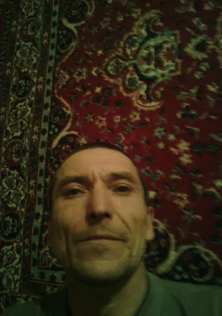 Я Славик, 56, знакомлюсь на одну ночь в Кривом Роге