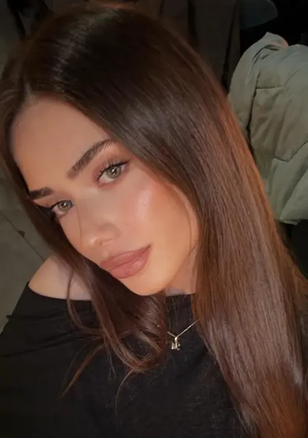 Полина из Амстердама, ищу на сайте дружбу