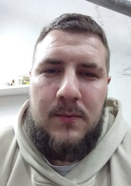 Я Олександр, 25, из Хмельницкого, ищу знакомства на одну ночь