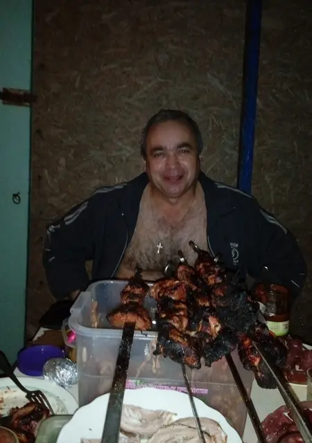 Я Владимир, 61, из Лондона, ищу знакомство для общения