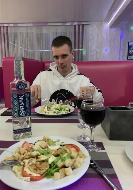 Ваня из Орши, ищу на сайте знакомства без обязательств