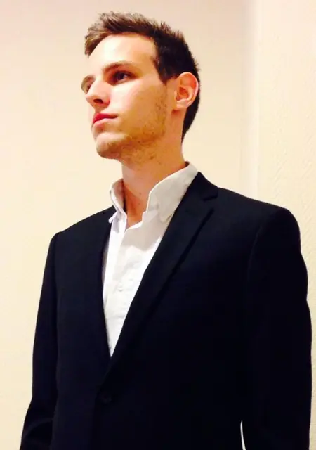 Я Mickal, 26, знакомлюсь в Париже