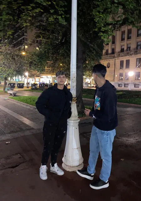 Soufiane из Бильбао, мне 20, познакомлюсь для открытые отношения