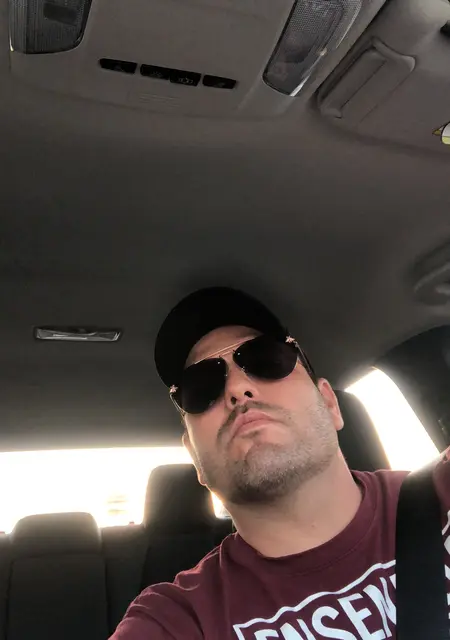 Donis из Мехикавших, мне 38, познакомлюсь для совместных путешествий