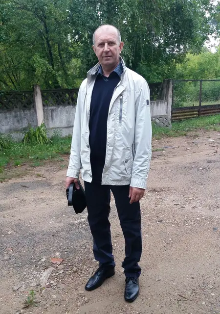 Я Владимир, 64, знакомлюсь для общения в Бобруйске