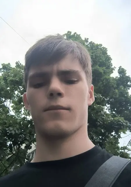 Артур из Могилёва, ищу на сайте знакомства на одну ночь