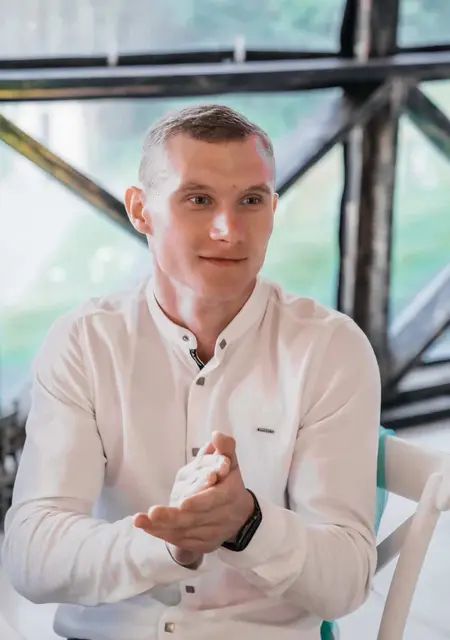 Илья из Борисова, ищу на сайте открытые отношения