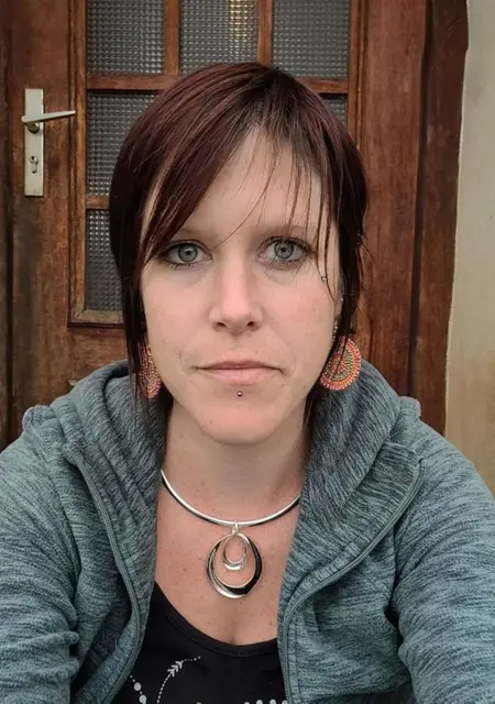 Я Sandra, 31, из Парижа, ищу знакомство