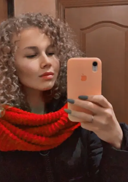 Лина з Харків, шукаю на сайті знайомства на одну ніч