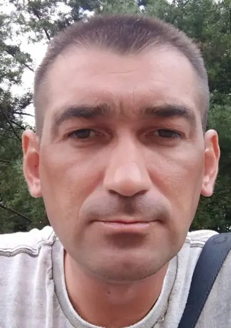 Я Сергей, 44 років з Рівного, шукаю знайомство для приємного проведення часу