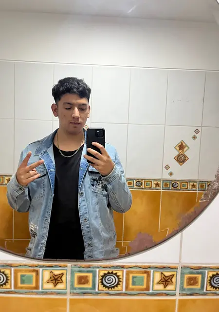 Fernando из Лимы, ищу на сайте знакомства на одну ночь