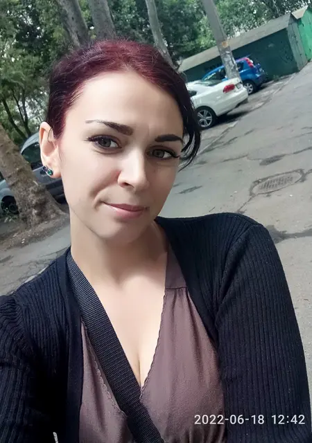 Я Лиза, 34 років з Одеси, шукаю знайомство для дружби