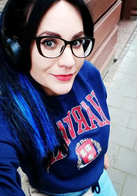 Еля из Сум, мне 26, познакомлюсь для приятного времяпровождения