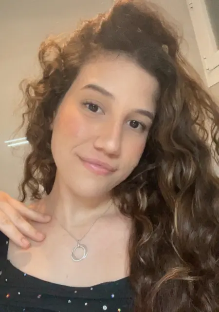 Я Paula Ramis, 21, знакомлюсь для приятного времяпровождения в Пальме