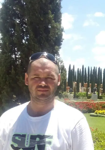 Я Алекс, 41, знакомлюсь для вирта в Новой Каховке