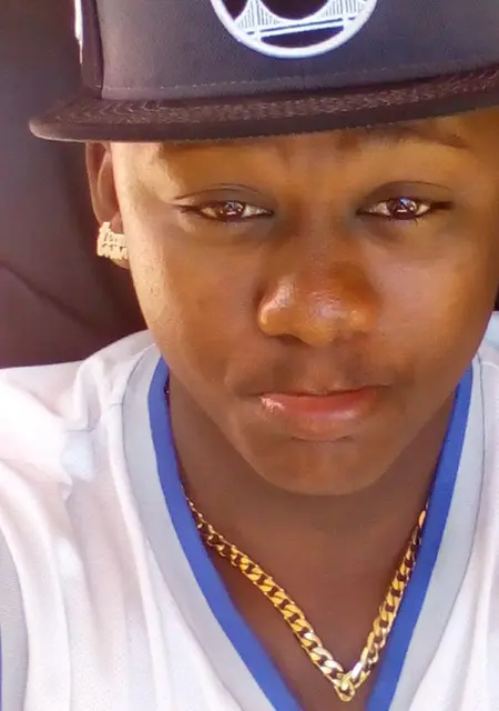 Yancarlos из Санто-доминго Эста, ищу на сайте общение