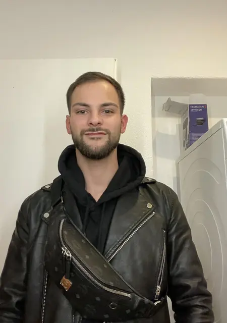 Я Daddy, 26, из Нойса, ищу знакомства без обязательств