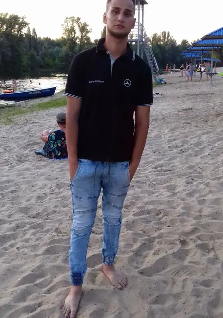 Вадим из Полтавы, ищу на сайте знакомства без обязательств