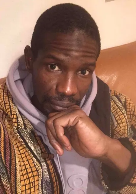 Toux из Аугсбурга, мне 31, познакомлюсь для постоянных отношений