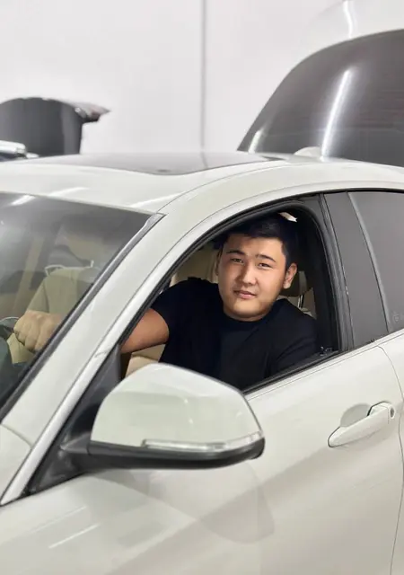 Ruslan из Шымкента, мне 25, познакомлюсь для вирта