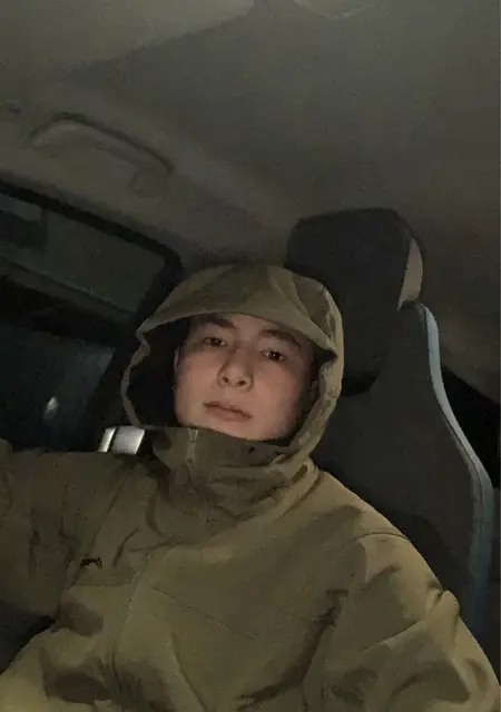 Я Сема, 27, из Бишкека, ищу знакомство для приятного времяпровождения