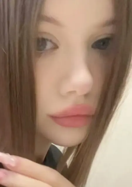 Женя з Харкова, шукаю на сайті знайомства на одну ніч