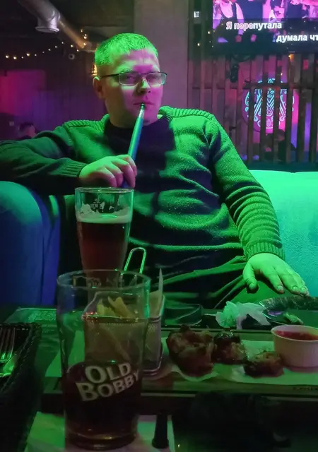Я Костя, 35, из Сенно, ищу знакомство для общения