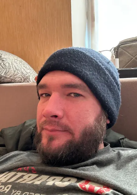 Я Dmitro, 35, знакомлюсь для общения в Изюме