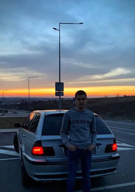 Я Vlad, 24 років, знайомлюсь для дружбы у Мукачево