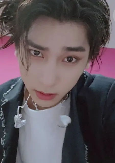 Я Marek, 18, знакомлюсь в Варшаве