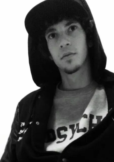 Я Ludek Prochazka, 24, из Праги, ищу знакомство