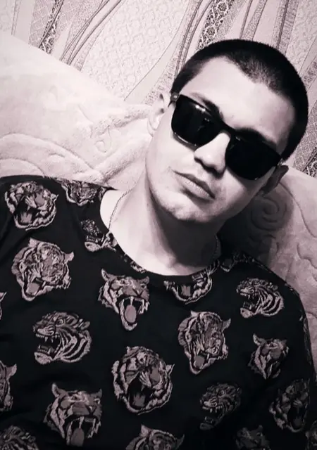 Я Константин, 32, знакомлюсь для совместных путешествий в Краматорске