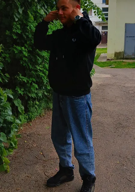 Я Александр, 21 років, знайомлюсь без зобов'язань у Єнакієвому