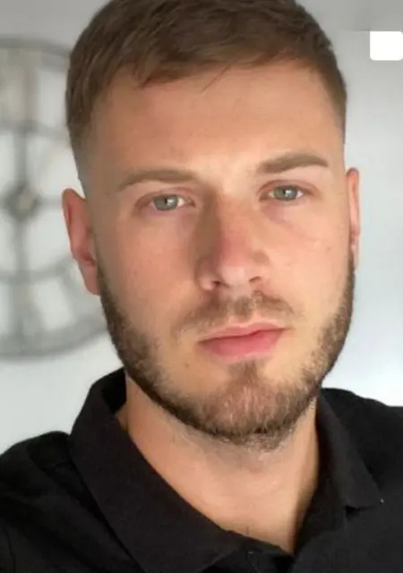 Я Eion, 41, из Рима, ищу знакомство