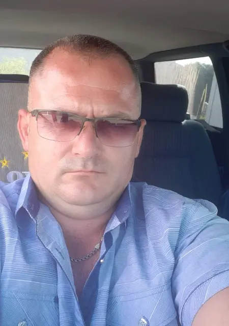 Jurij из Полоцка, мне 44, познакомлюсь на одну ночь