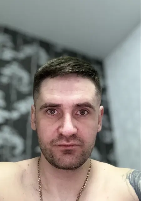 Artur з Харкова, мені 38 років, познайомлюсь для приємного проведення часу