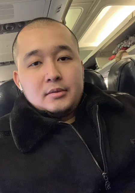 Я Себастиан, 33, знакомлюсь без обязательств в Шымкенте