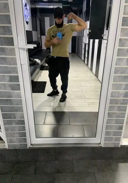 Я Dmitriy, 27 років, знайомлюсь для спілкування у Kovel