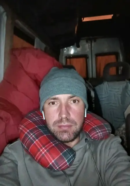 Александр из Жодино, мне 33, познакомлюсь для приятного времяпровождения