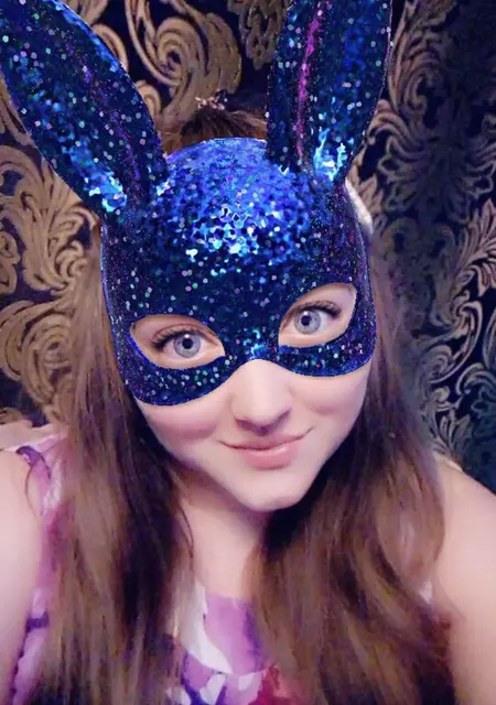 Я Рита, 30 років з Луганськ, шукаю знайомство для вірт