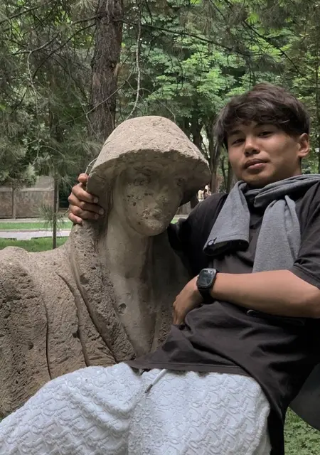 Я Asan, 22, из Бишкека, ищу знакомства без обязательств